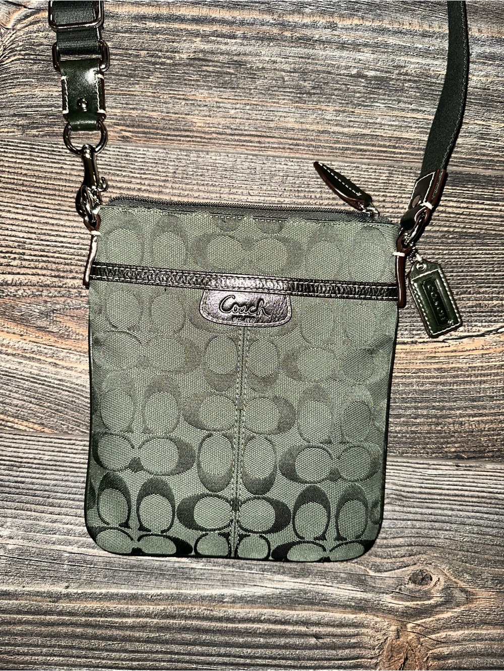 Vintage Coach Penelope signature swingpack Olive Green Monogram Crossbody Bag